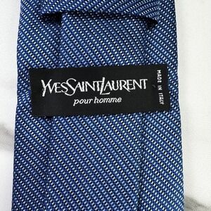 ❌SOLD❌VTG Yves Saint Laurent Pour Homme Blue‎ Micro Dot Silk Mens Tie Made